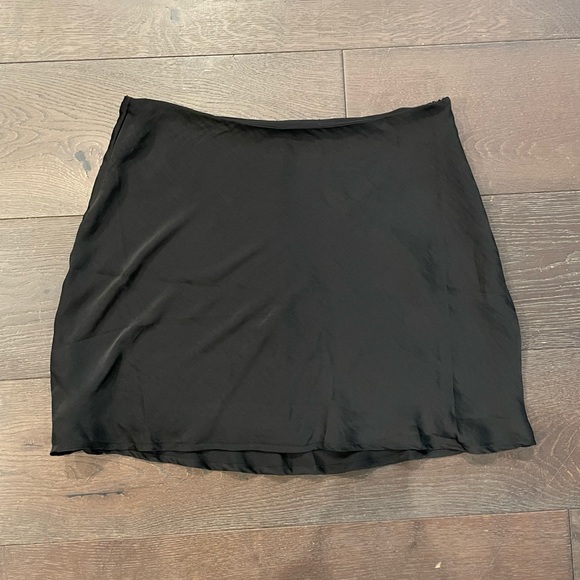 Glassons Skirts Glassons Black Satin Mini Skirt Poshmark